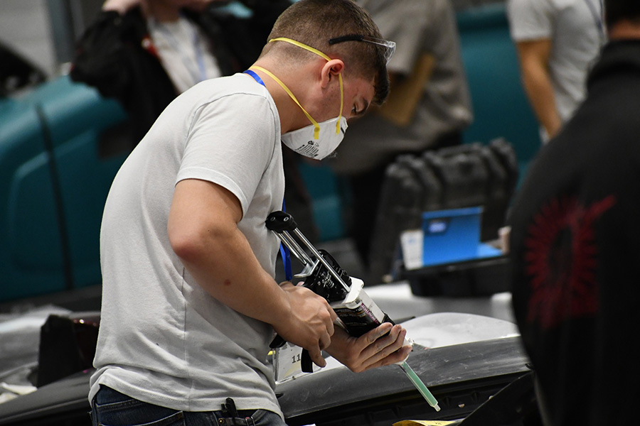 Student uses tools